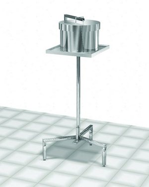 B07_08.jpg